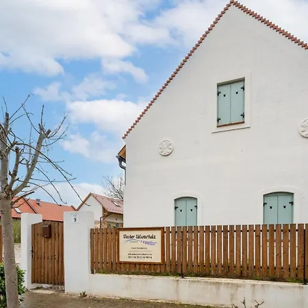 Oszter House With Pool - Happy Holiday home